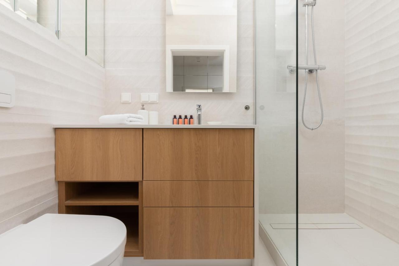 Mennica Residence - City Center Apartments By Noclegi Renters Варшава Экстерьер фото