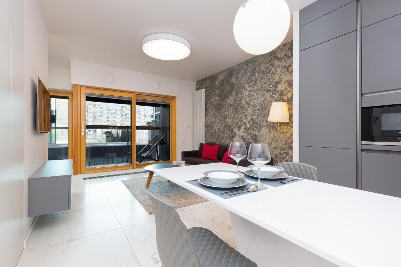 Mennica Residence - City Center Apartments By Noclegi Renters Варшава Экстерьер фото